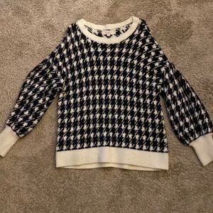 LOFT black and white cozy soft sweater